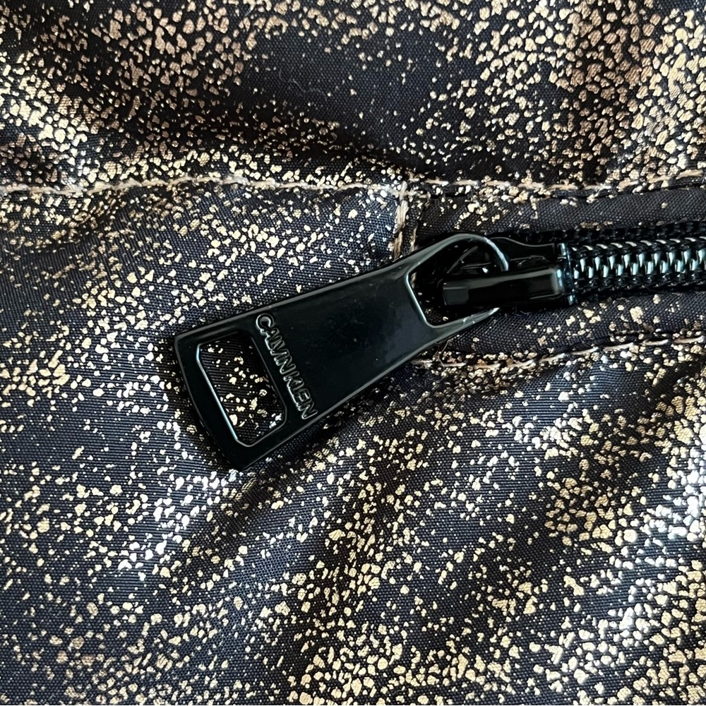 ❌SOLD❌ Calvin Klein Puffer Vest | Metallic Copper Color | Women’s Size XL - Picture 7 of 11